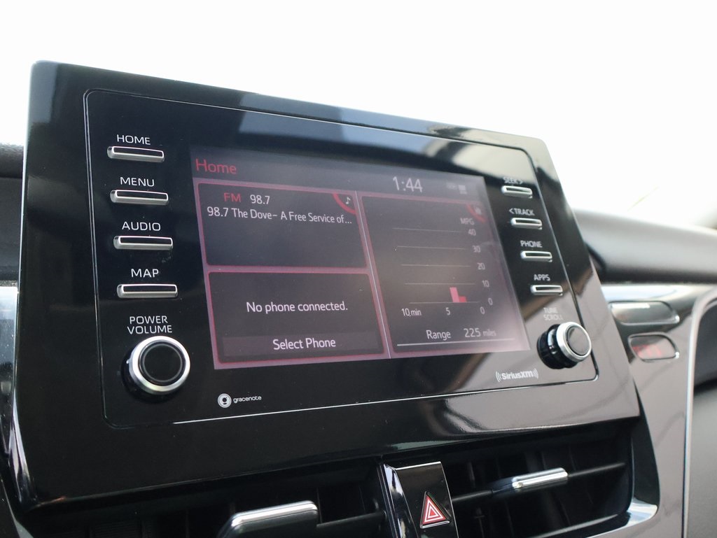 2022 Toyota Camry SE photo 29