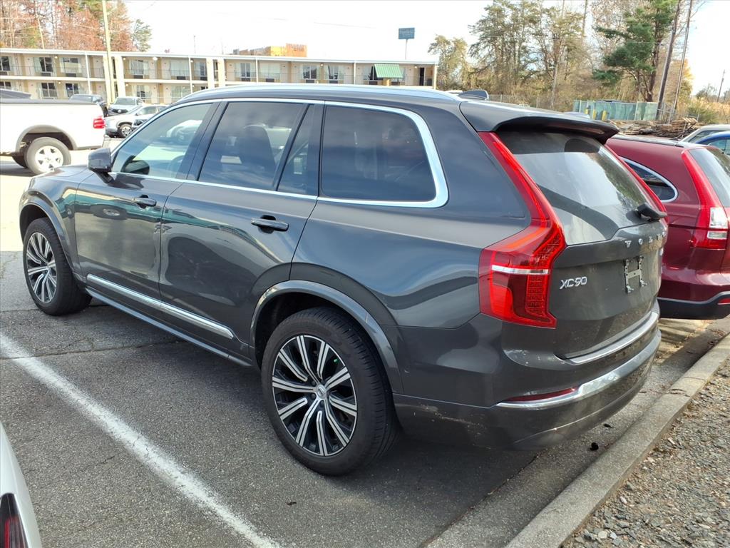 2025 Volvo XC90 Plus photo 2