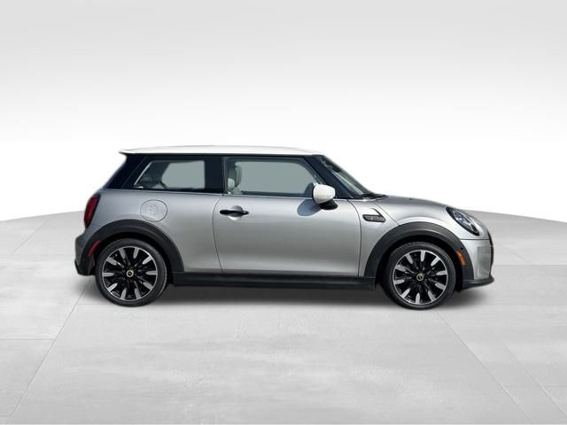 Certified 2024 MINI Hardtop 2 Door SE with VIN WMW13DJ02R2V02038 for sale in Indianapolis, IN