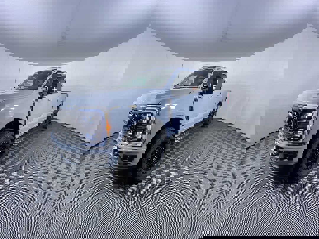 2026 Ford F-250 Lariat photo 4