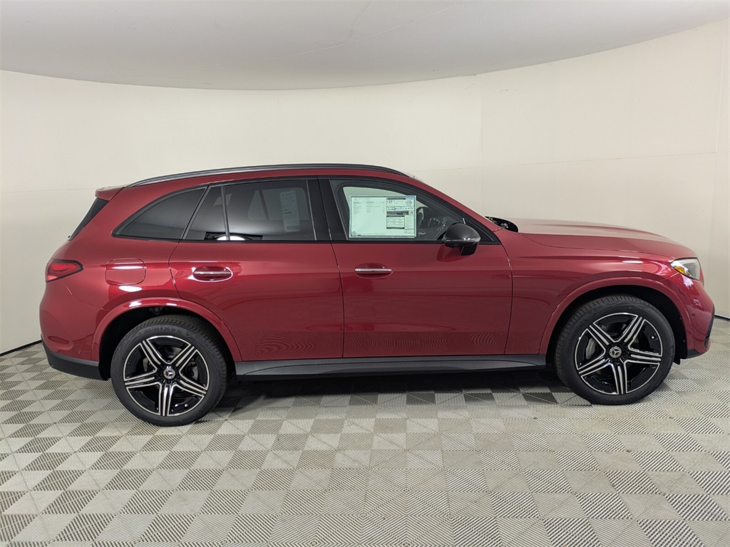 2026 Mercedes Benz GLC 300 photo 3