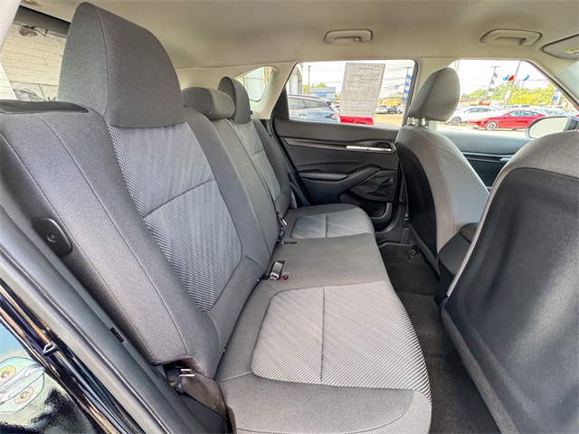 2023 Kia Seltos LX photo 18