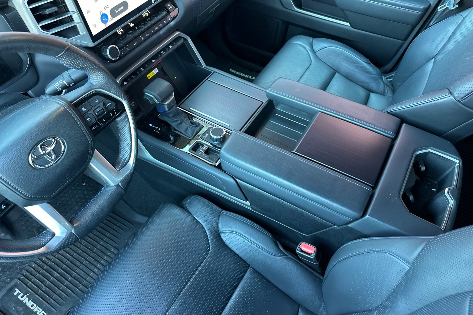 2022 Toyota Tundra Platinum photo 6