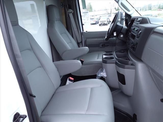 2024 FORD E-350 - Image 39