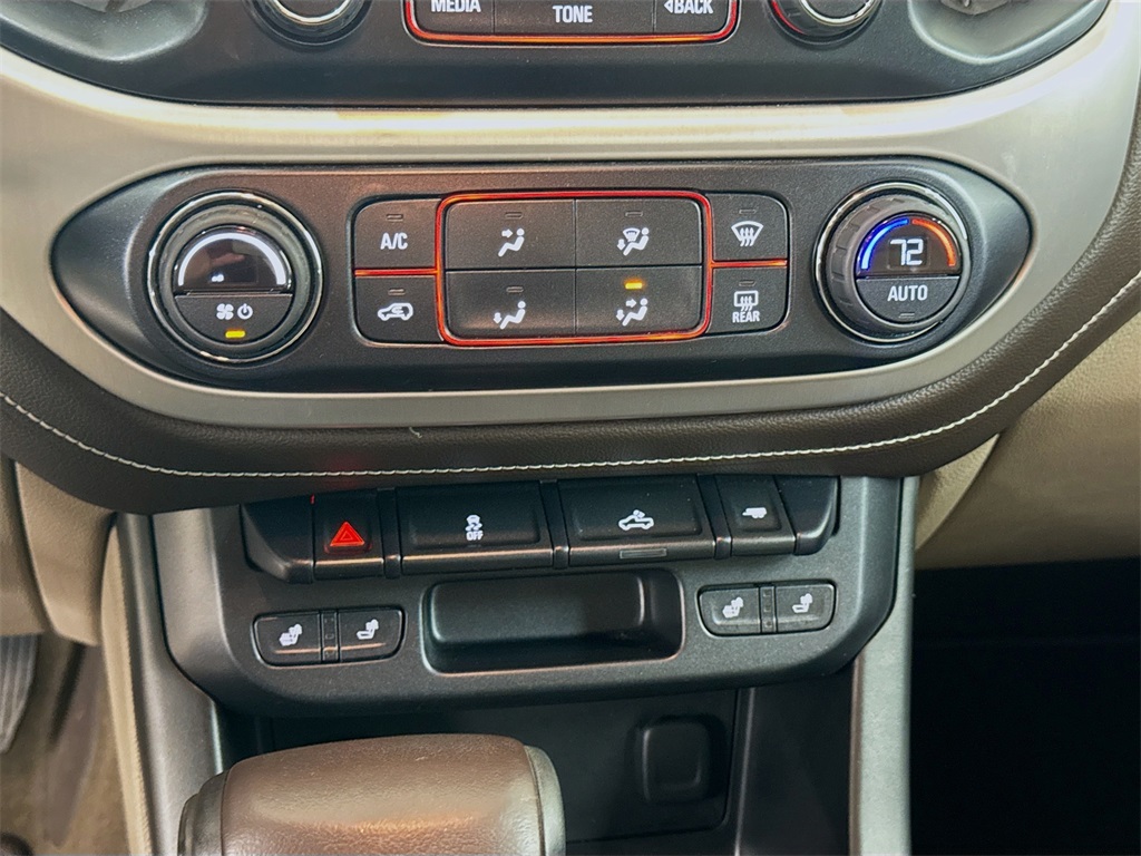 2016 Gmc Canyon SLT photo 14