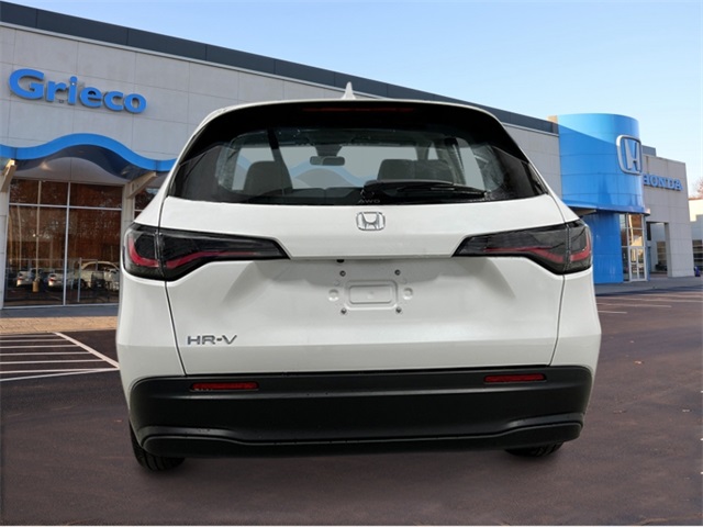 2025 Honda HR-V LX photo 4