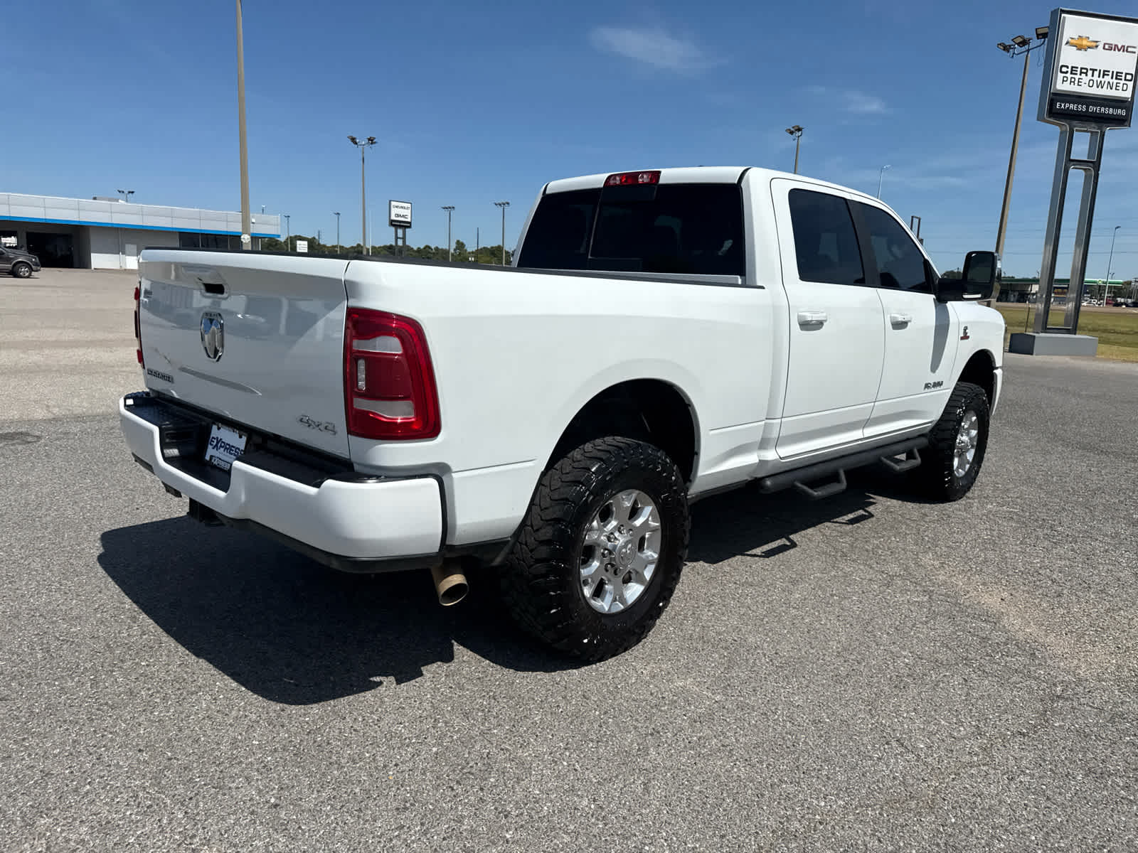 2024 Ram 2500 Laramie photo 3