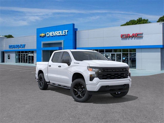 2026 Chevrolet Silverado 1500 Custom's photo