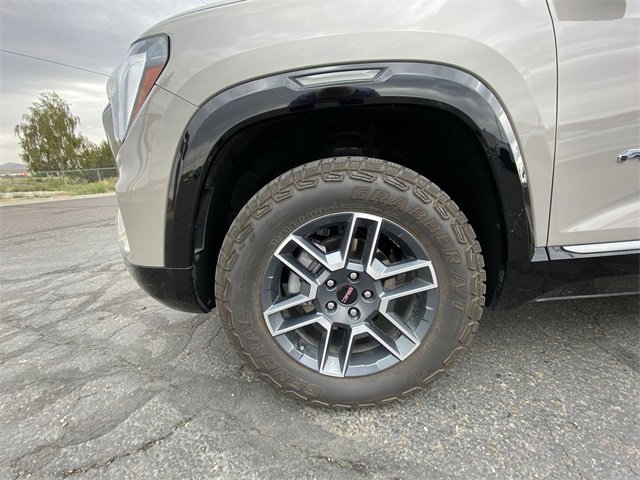 2026 Gmc Terrain AT4 photo 2