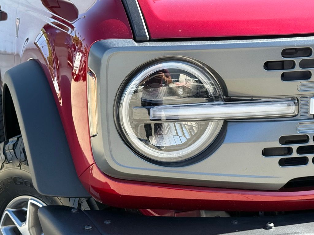 2025 Ford Bronco Badlands photo 3