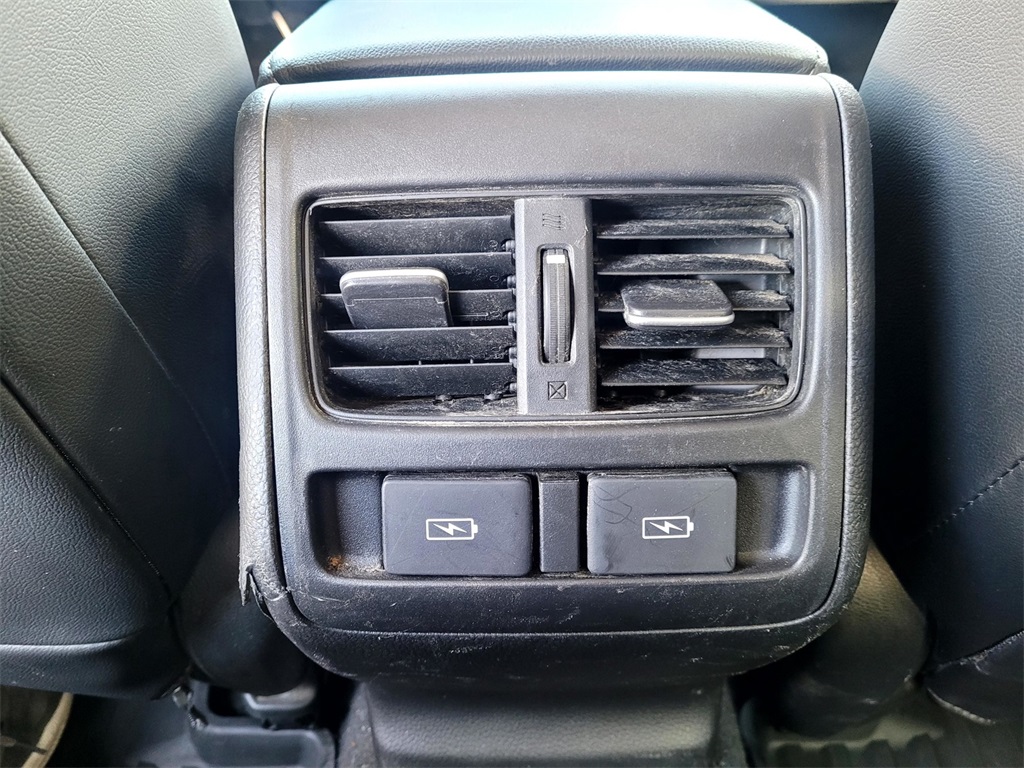 2022 Honda Accord Touring 2.0T photo 13