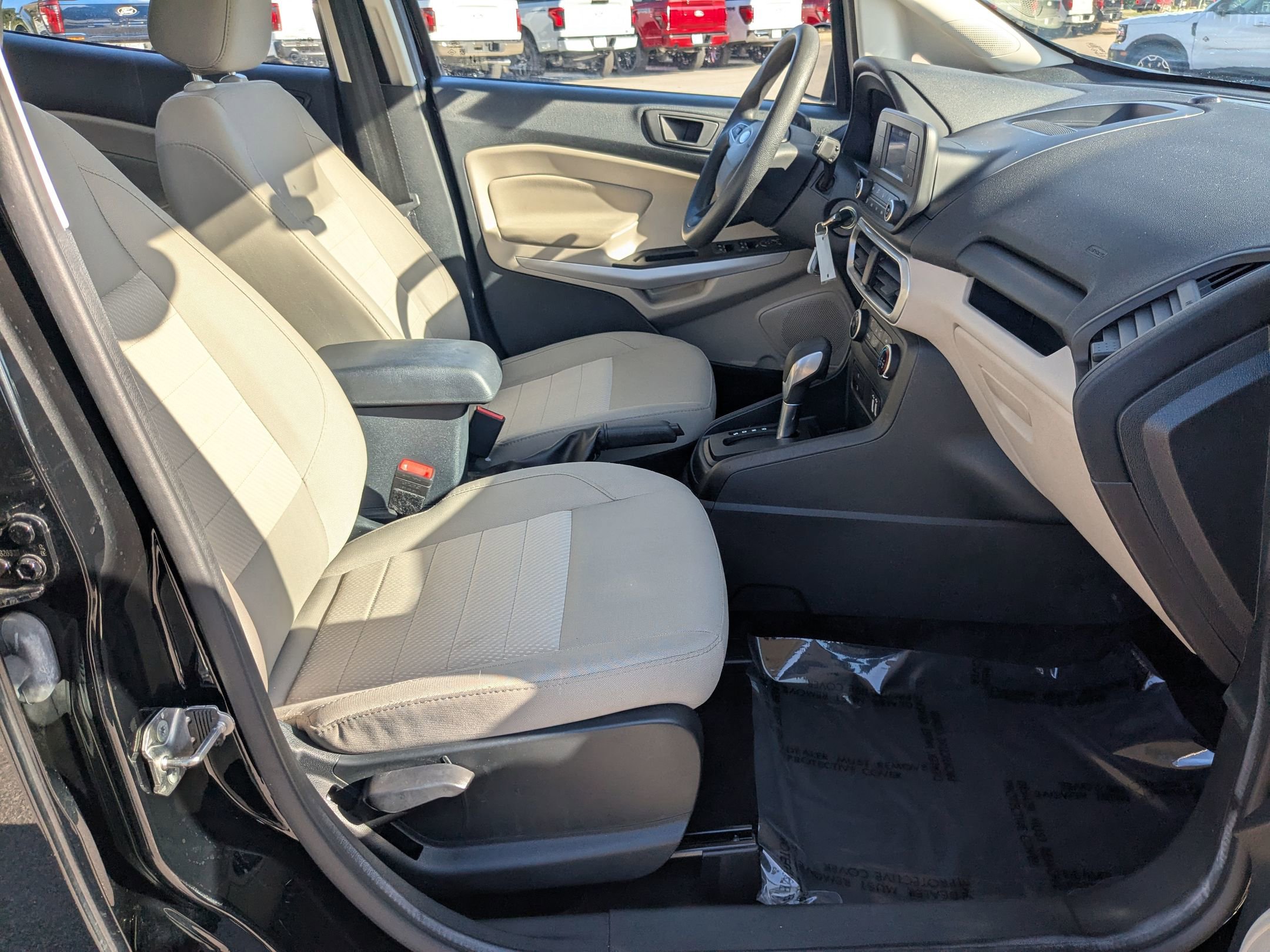 2021 Ford EcoSport S photo 32