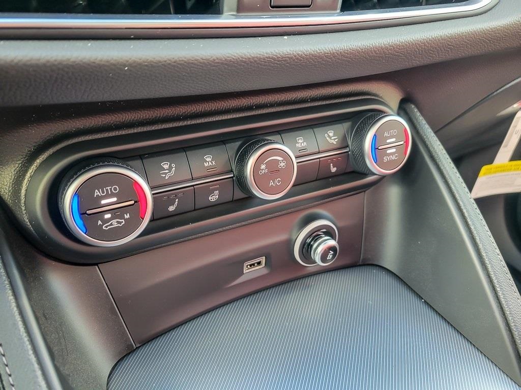 2025 ALFA ROMEO STELVIO - Image 15