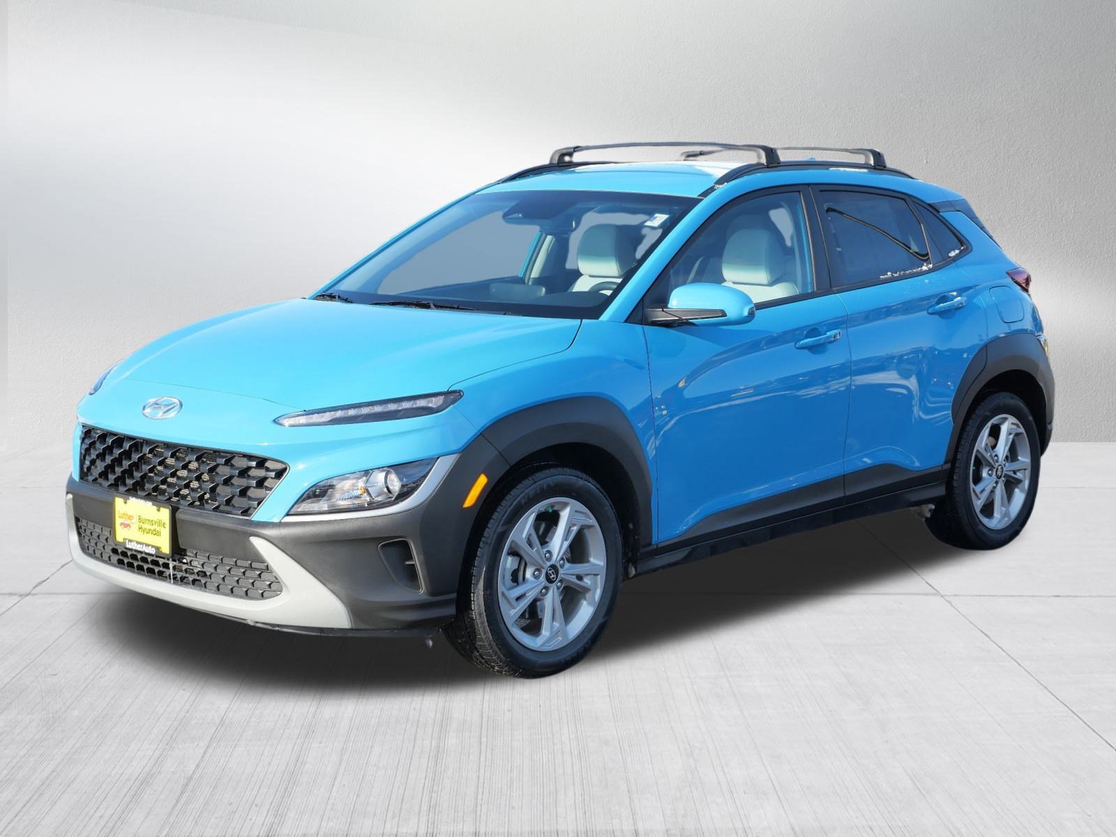2023 Hyundai Kona SEL photo 3