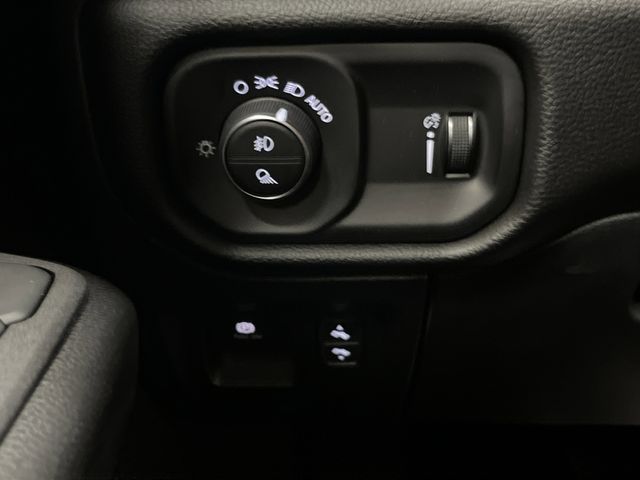 2025 Ram 1500 Big Horn Lone Star photo 23