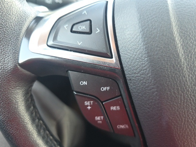 2024 Ford Edge Titanium photo 16
