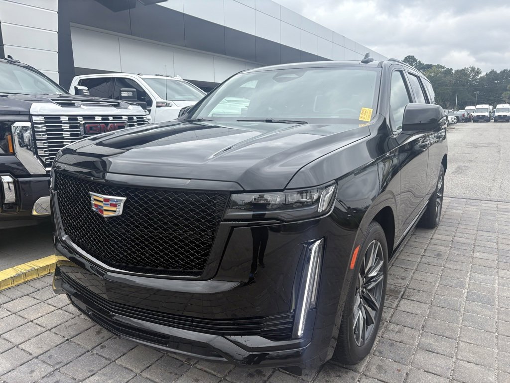 2023 Cadillac Escalade Sport photo 2