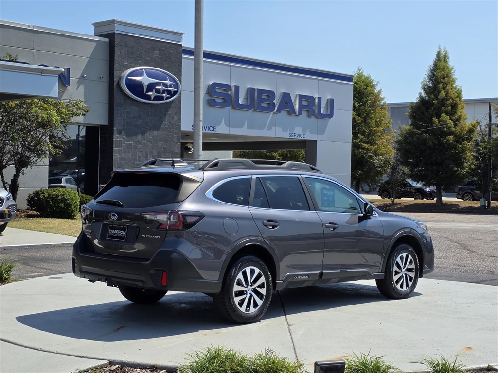 2022 Subaru Outback Premium photo 4