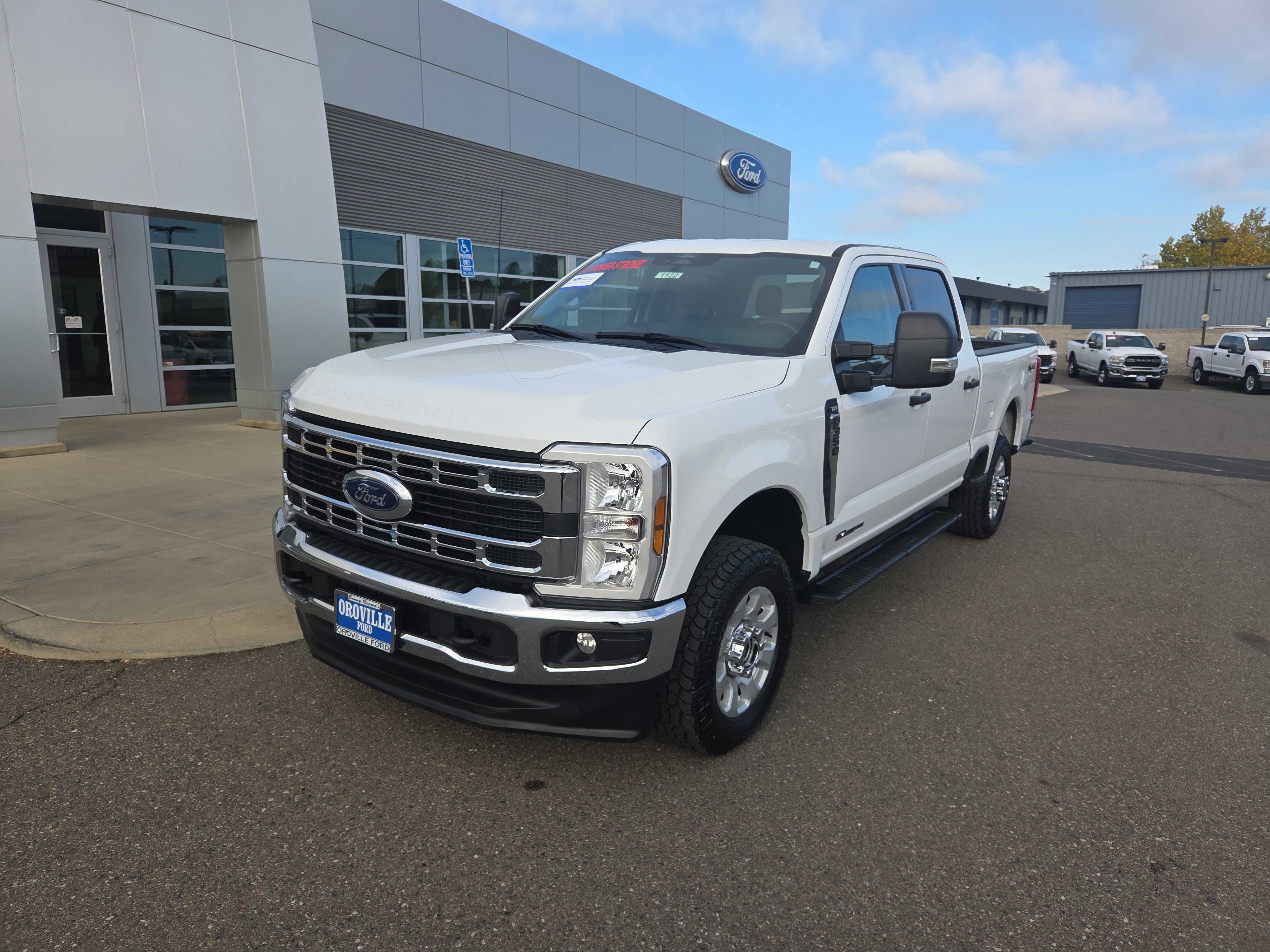 2024 Ford F-350 Super Duty XLT's photo