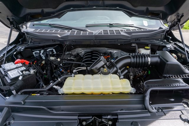 2021 Ford F-150 XLT photo 20
