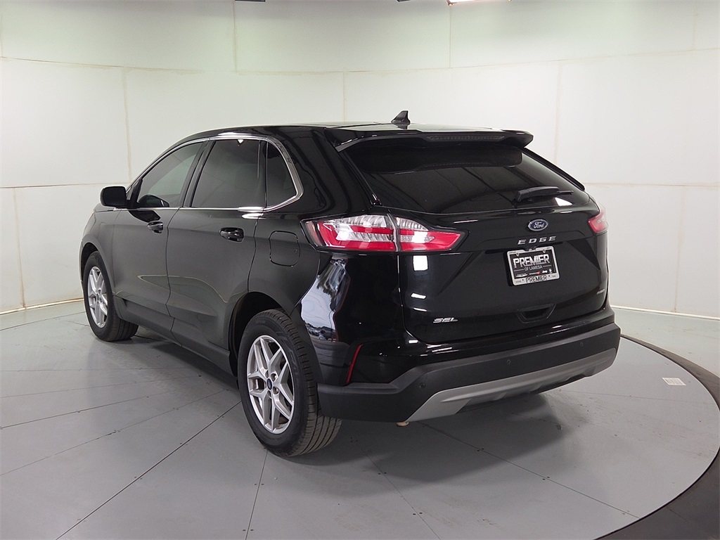 2021 Ford Edge SEL photo 6