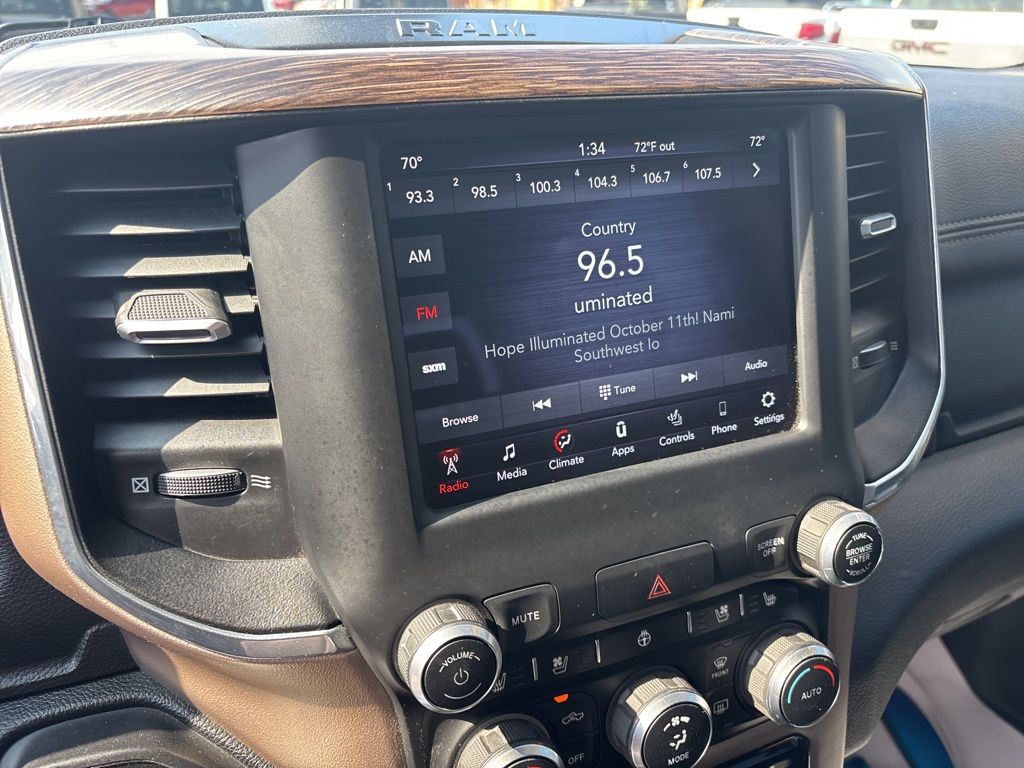 2020 Ram 1500 Laramie photo 21
