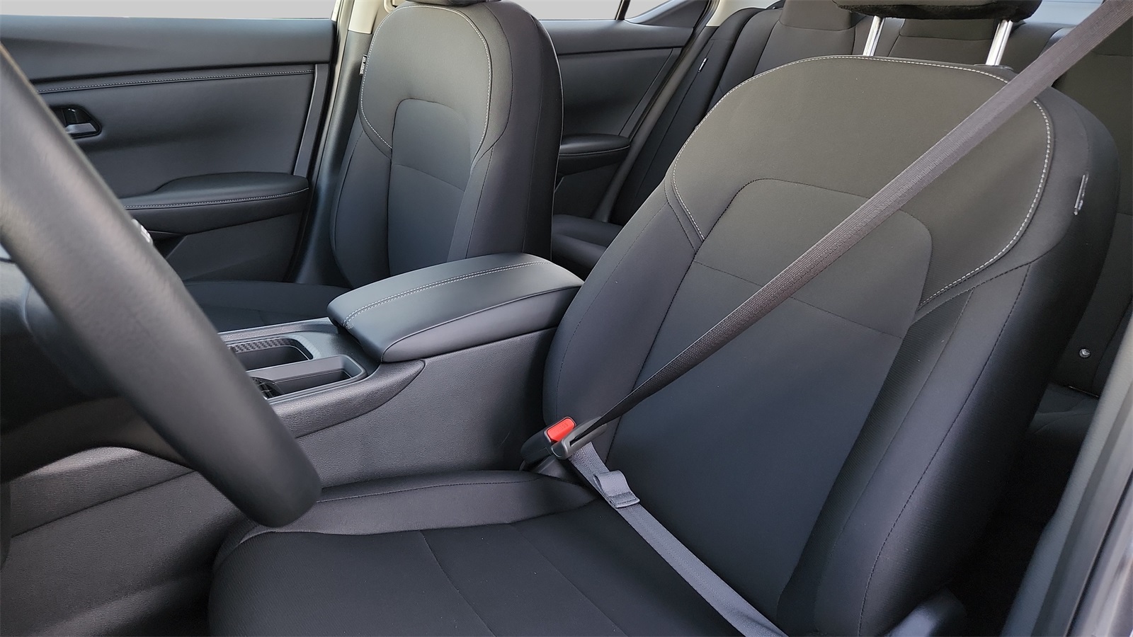 2024 Nissan Sentra S photo 18