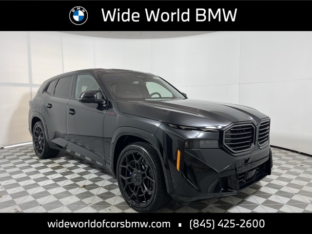 2026 BMW XM Base's photo