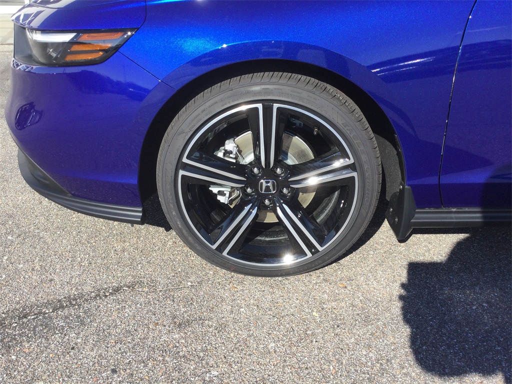 2025 Honda Accord Hybrid Sport photo 10