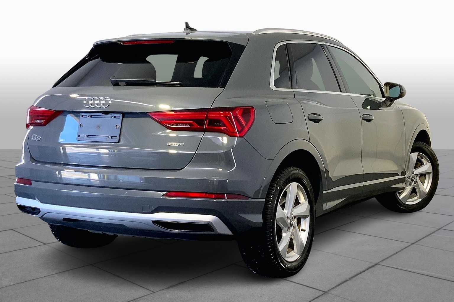 2020 Audi Q3 Premium photo 11