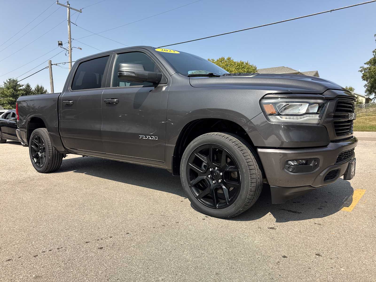2023 Ram 1500 Laramie photo 3
