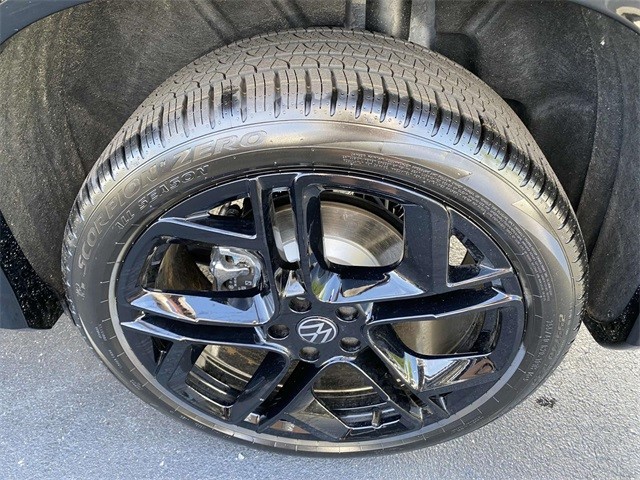 2025 Volkswagen Tiguan SE R-Line Black photo 6