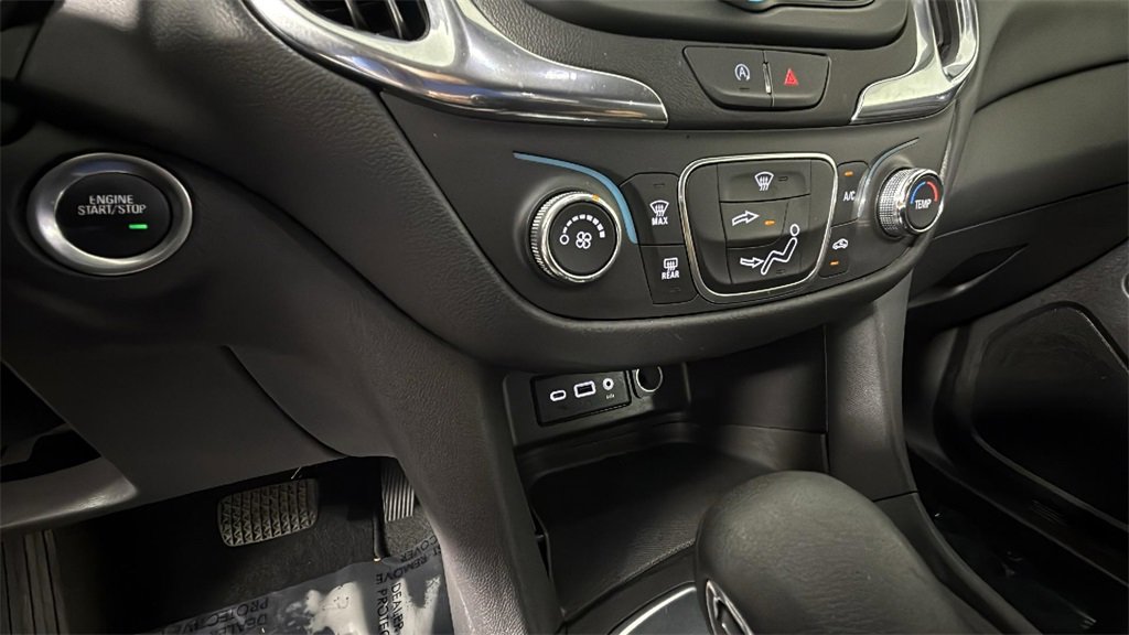 2023 Chevrolet Equinox LT photo 17
