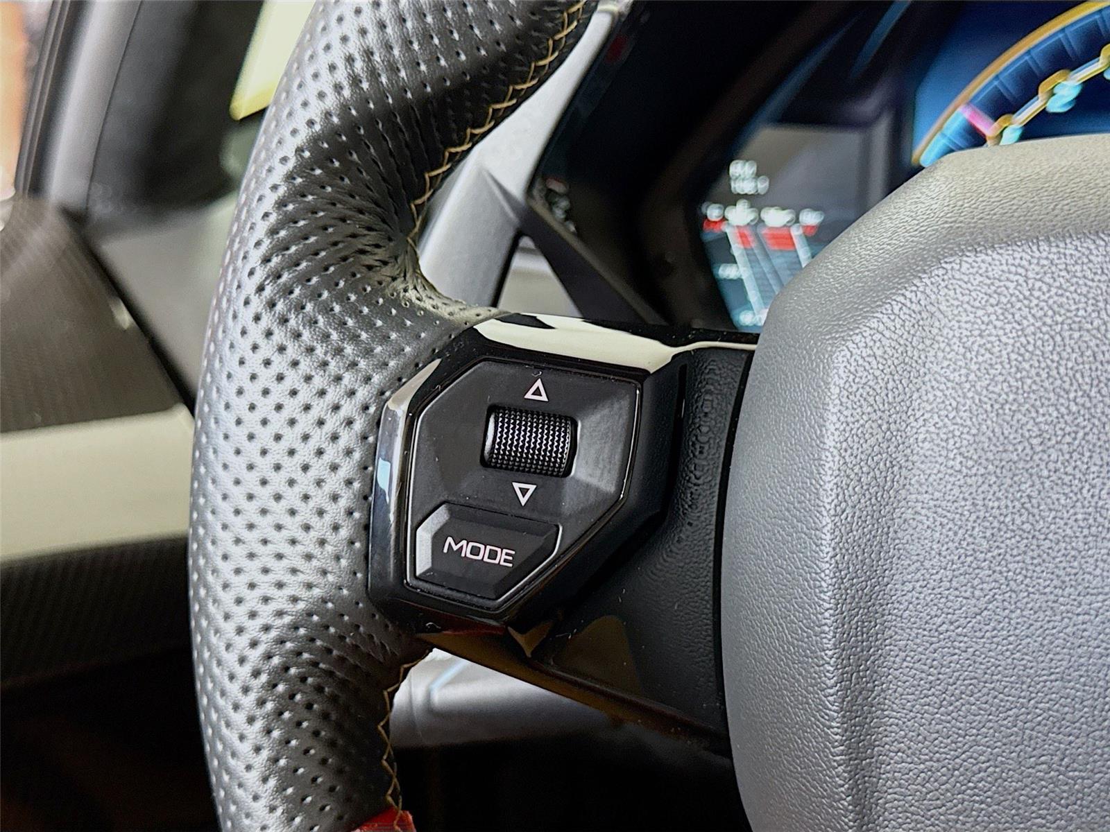 2019 Lamborghini Aventador SVJ photo 20