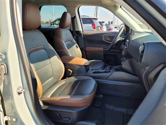 2023 Ford Bronco Sport Outer Banks photo 12