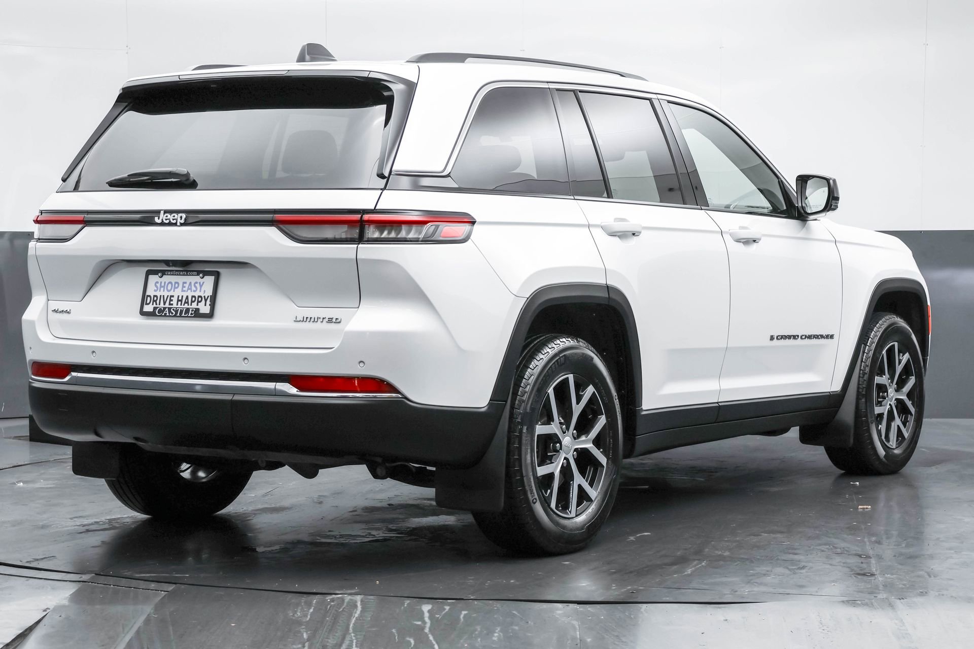 2024 Jeep Grand Cherokee Limited photo 4