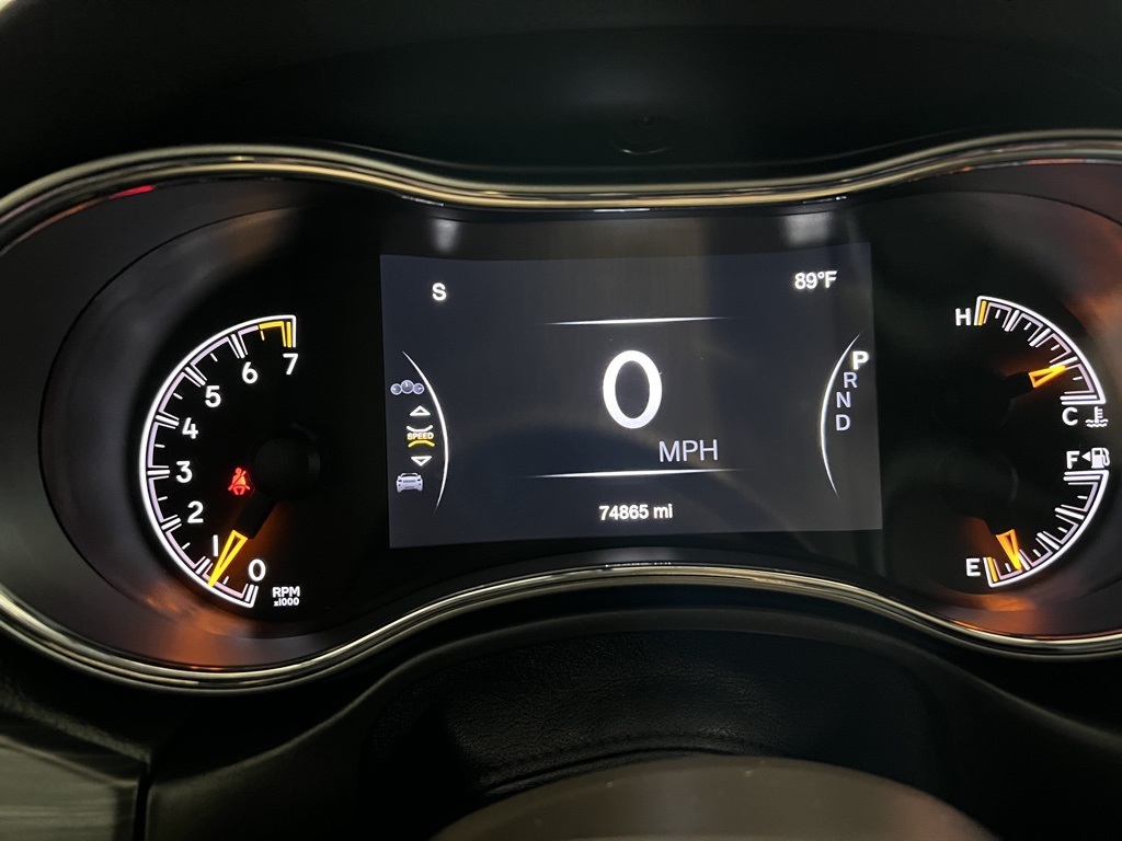 2019 Jeep Grand Cherokee Altitude photo 21