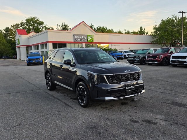 2026 Kia Sorento S photo 17