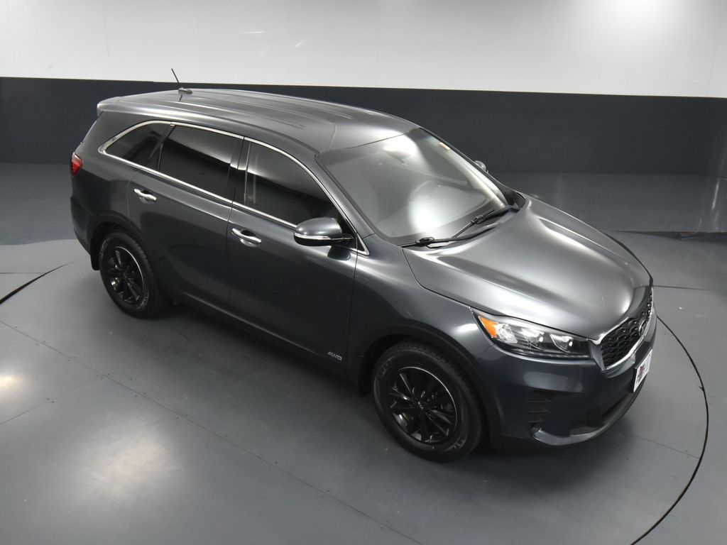2020 Kia Sorento LX photo 48