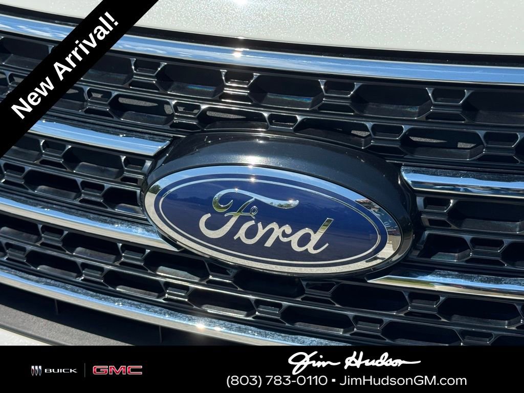 2020 Ford Explorer XLT photo 2