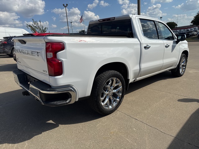 2019 Chevrolet Silverado 1500 LTZ photo 4