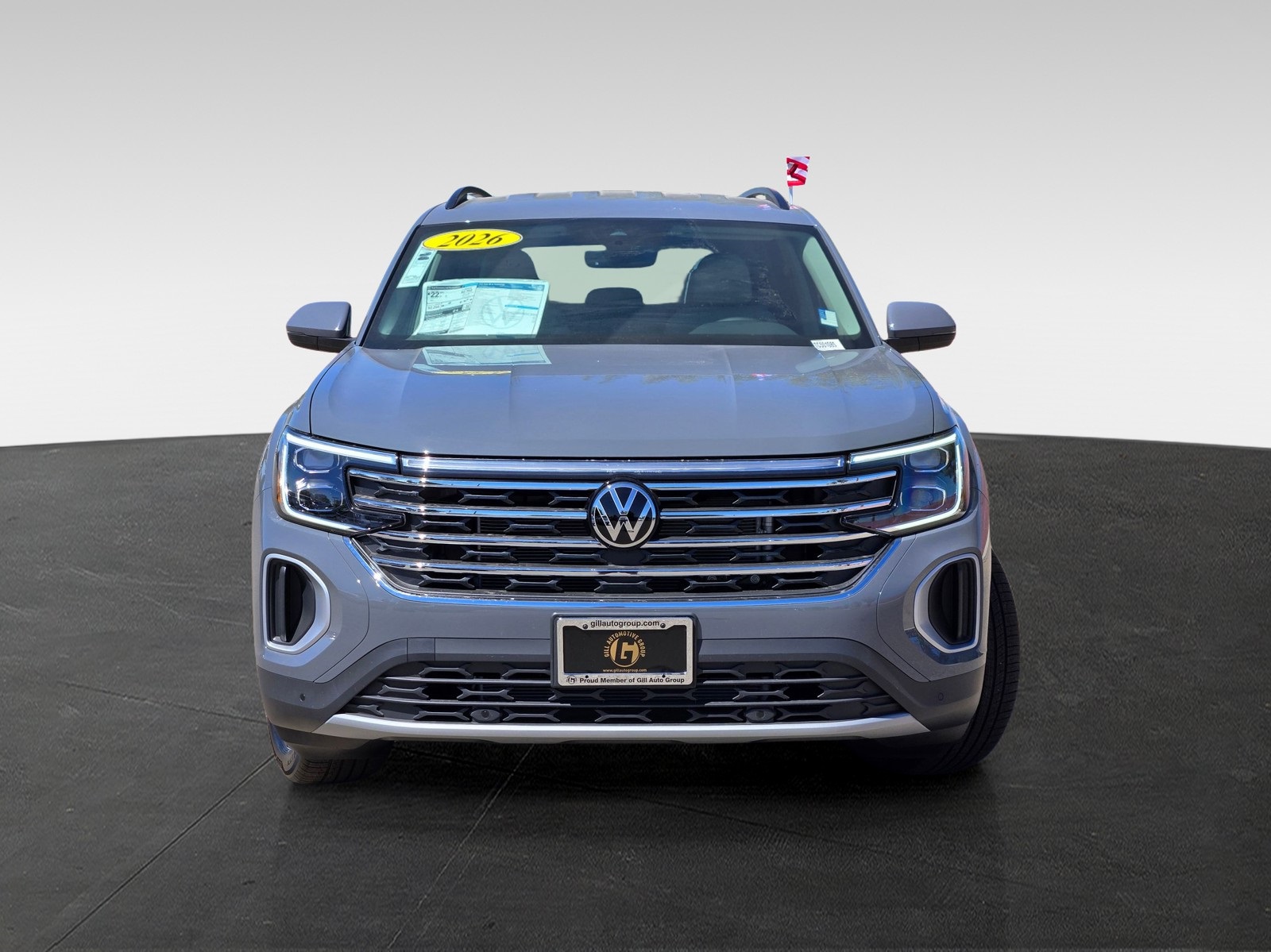 2026 Volkswagen Atlas SE Technology photo 2