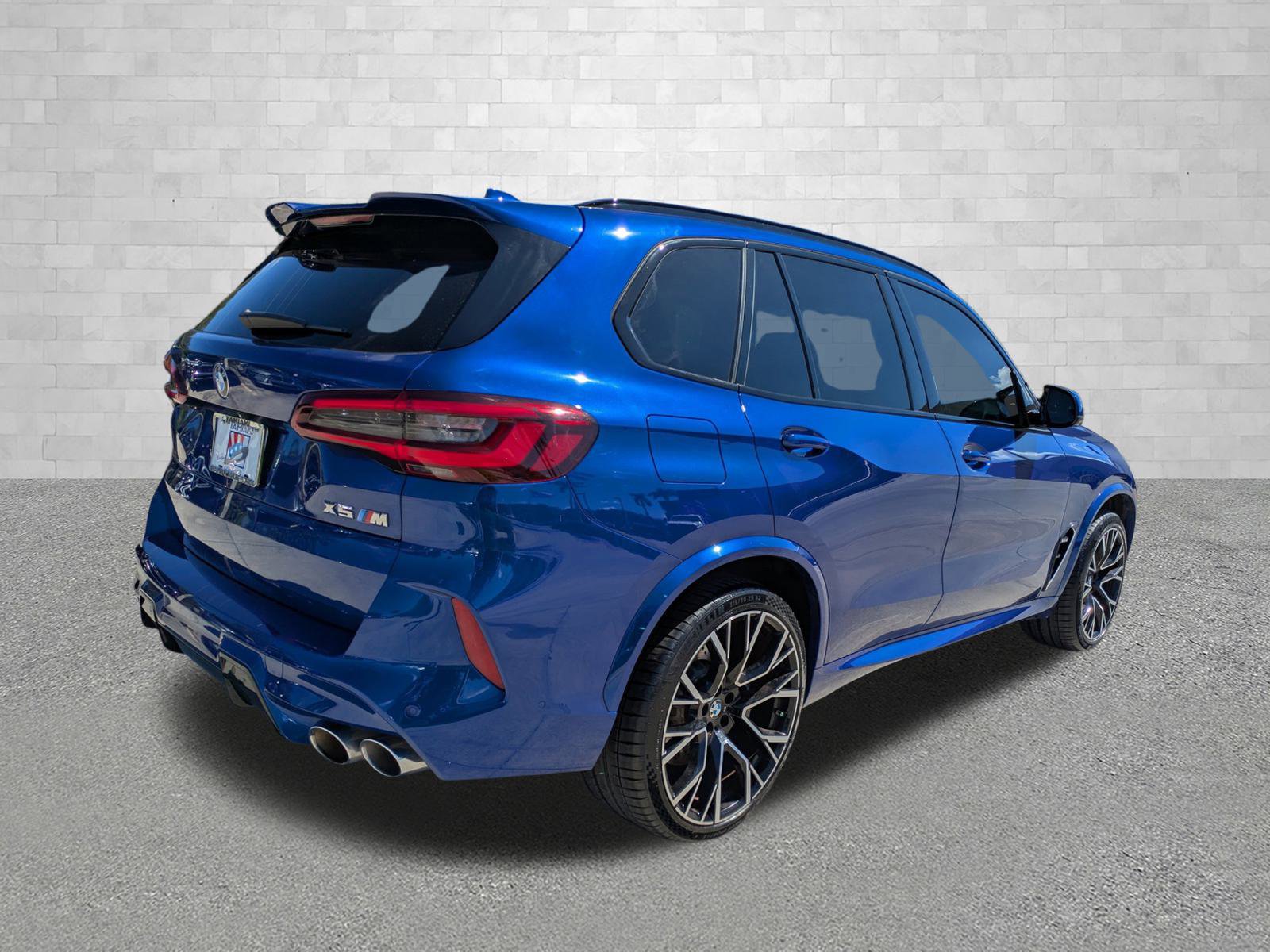 2022 Bmw X5 M photo 2