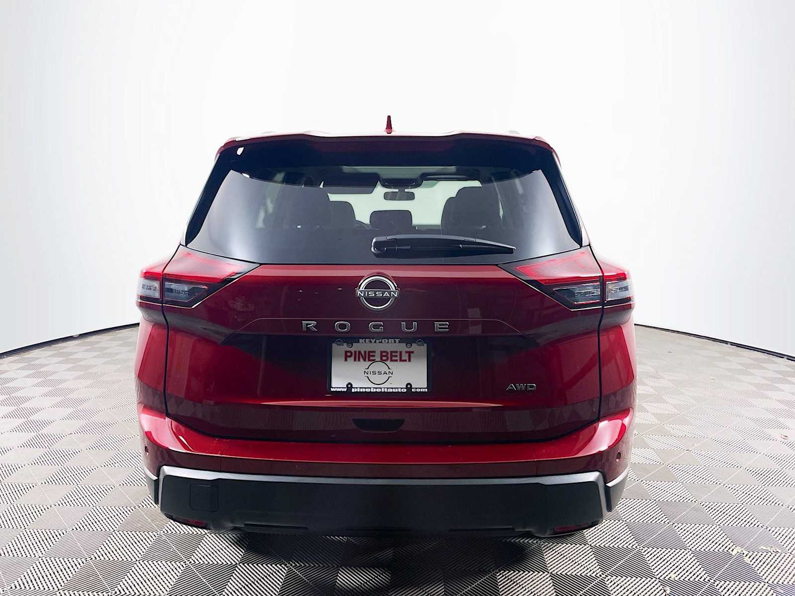 2026 Nissan Rogue SV photo 4