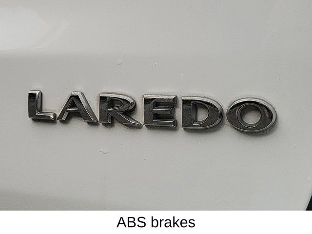 2020 Jeep Grand Cherokee Laredo E photo 8