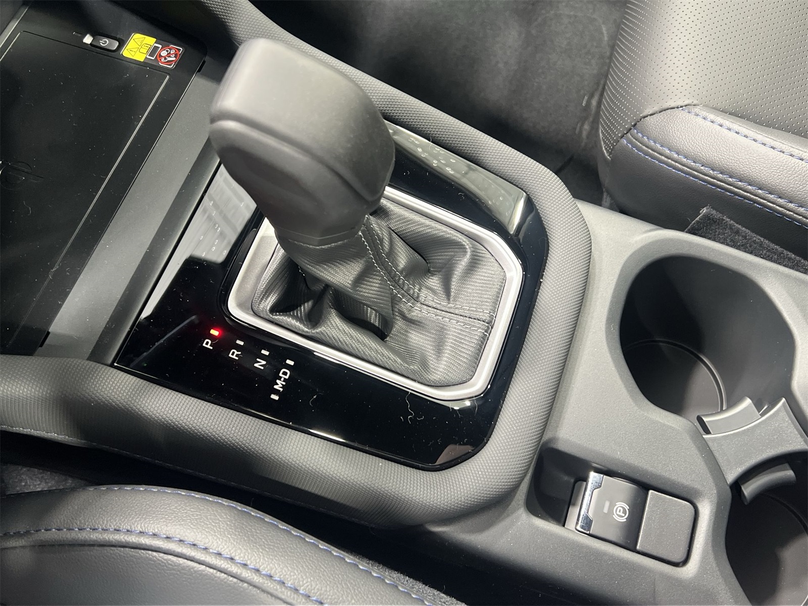 2025 Subaru Forester Limited photo 18