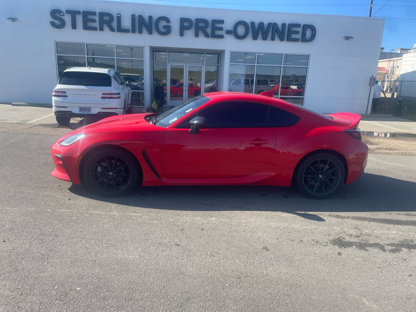 2023 Toyota GR86 Premium's photo