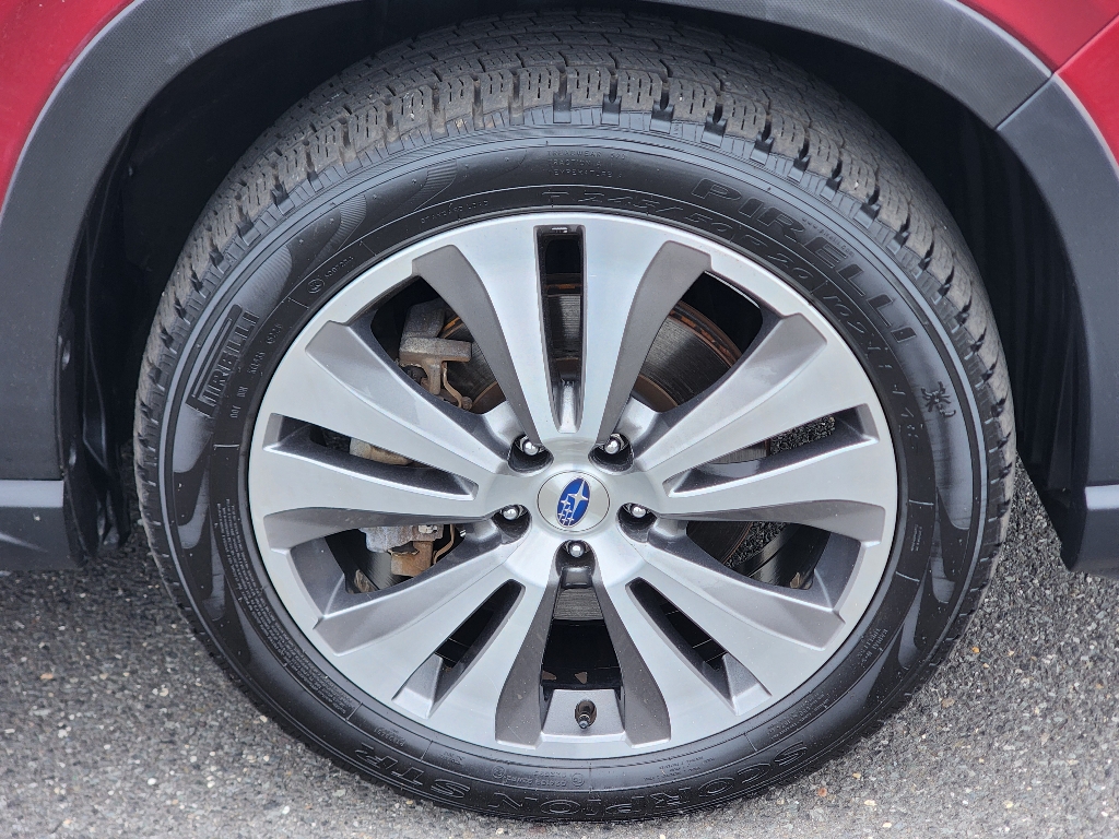 2019 Subaru Ascent Limited photo 2