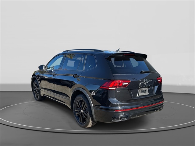 2022 Volkswagen Tiguan SE R-Line Black photo 3