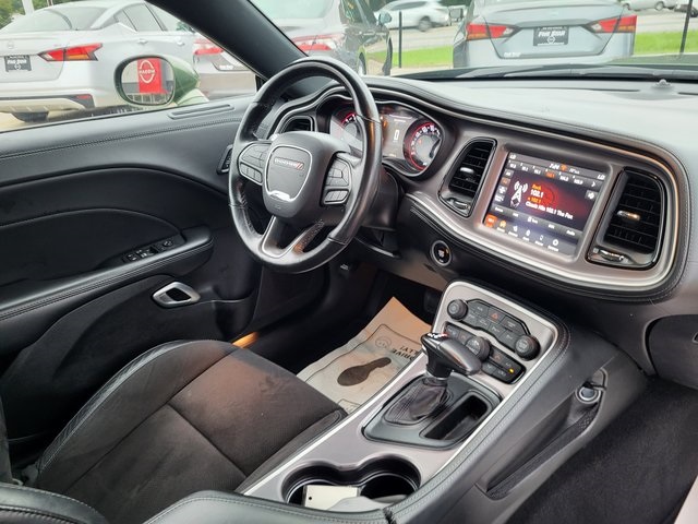 2022 Dodge Challenger GT photo 15